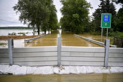 Tolna megyét elöntötte a hirtelen jött villámárvíz