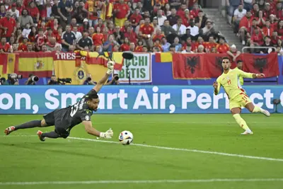 Spanyolország továbbjutott, Albánia búcsúzott az Európa-bajnokságról
