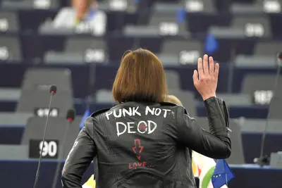 Változások az Európai Parlament magyar képviseletében a választások után