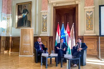 Navracsics Tibor és Bóka János az EU-s elnökségről és Magyarország kihívásairól