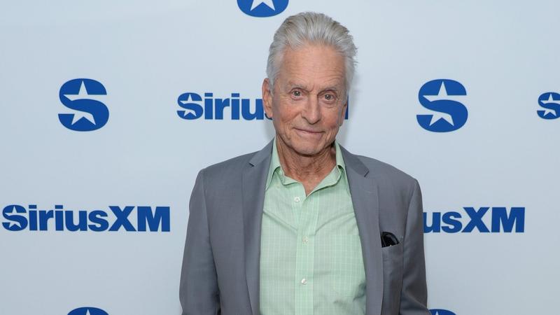 Michael Douglas izraeli látogatása és az amerikai támogatás hangsúlyozása