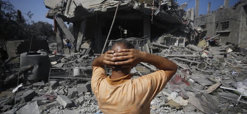 Izraeli légi csapás sújtotta Gáza menekülttáborait és egy iskolát