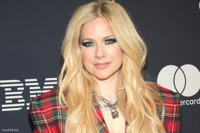 Avril Lavigne tisztázta: ő az igazi és nem egy hasonmás