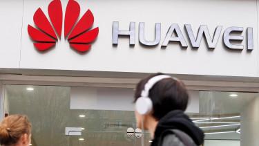 Az USA újabb lépést tesz a Huawei ellen, visszavonja a kiviteli engedélyeket