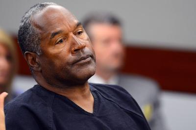 O. J. Simpson hamvasztása szűk körben, nyilvános megemlékezés nélkül