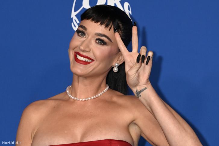 Katy Perry megrendítő búcsúja az American Idol színpadától