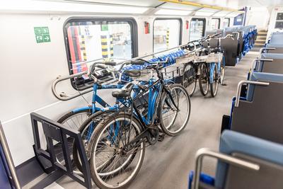 A MÁV-START nyárra triplázza a kerékpáros helyeket egyes vonatokon