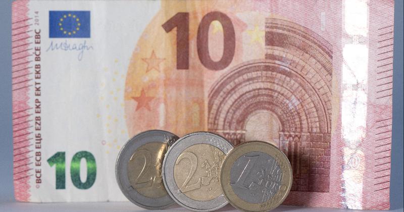 Megugrott az euró bevezetésének támogatottsága Magyarországon