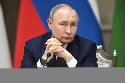 A Kreml útmutatása a propagandagépezetnek Putyin békekezdeményezéséről