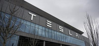 Tesla árcsökkentést hajt végre Európában és további piacokon