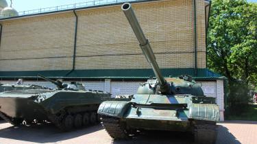 Az orosz harckocsi-állomány szinte teljes vesztesége az ukrajnai konfliktusban