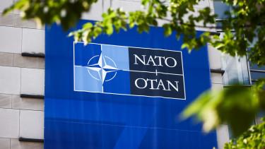 NATO reagál az orosz fenyegetésre: új amerikai rakéták Európában