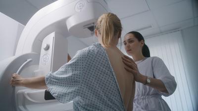 Több mint ezren követelik a mammográfiás szakrendelés visszaállítását Szentendrén