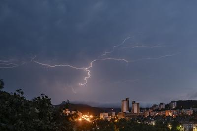 Viharok és hirtelen lehűlés közelít - Készülj fel az időjárásra