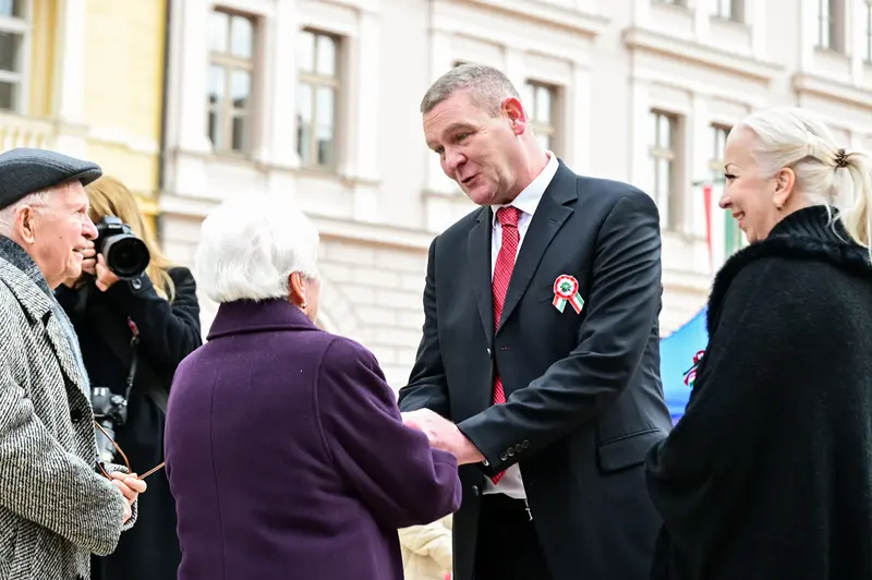 Az MSZP Botka László mellett áll a szegedi önkormányzati választáson