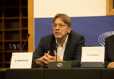 Guy Verhofstadt kínai hackertámadás sorozatának legújabb áldozata