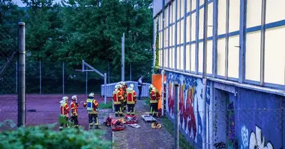 Négy gyermek súlyosan megsérült egy németországi sportközpont tetőzuhana során