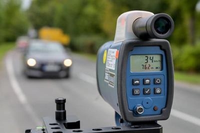 24 órás sebességellenőrzés Európában a közlekedési biztonság javításáért