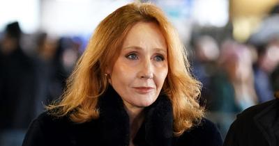 J. K. Rowling bírálja az új államminisztert a nő fogalmának meghatározása miatt