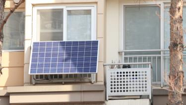 Társasházi naperőművek új utakon: közelebb a zöld átmenethez