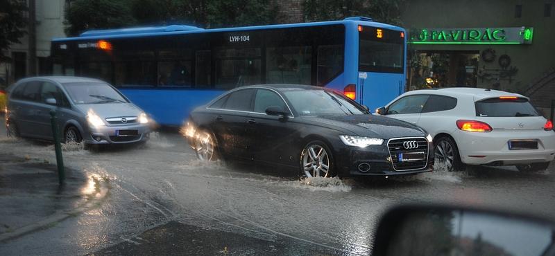 Másodfokú riasztás Budapestre és Pest megyére a heves esőzések miatt