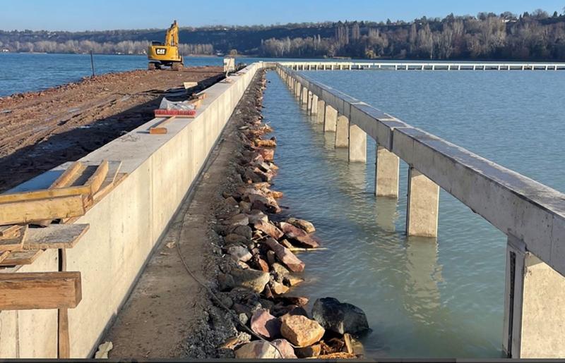 Bíróság érvénytelenítette a balatonaligai kikötő engedélyét