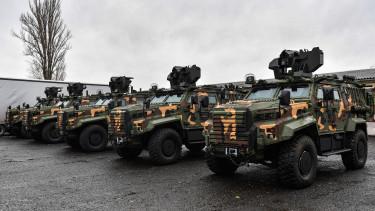 13 új Gidrán harcjármű érkezik a tatai magyar páncélosdandárba