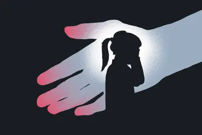 Iskolai botrány: Illetlen érintkezés vádja egy néptánctanár férje ellen
