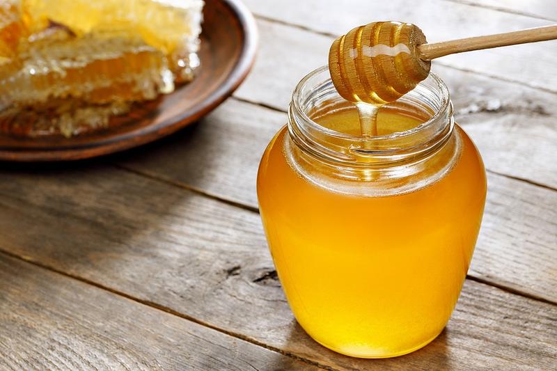 Méhészek kezdeményezése: Iskolákban a cukor helyett magyar méz