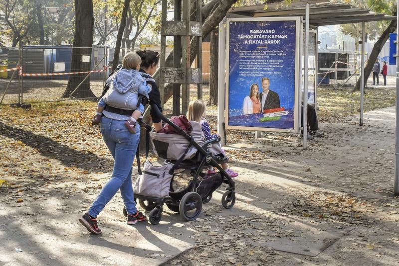 A babaváró hitelek népszerűsége és a közeledő határidők kihívásai