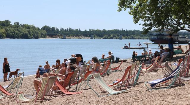 Budapest egyetlen ingyenes Duna-parti strandja várja a látogatókat