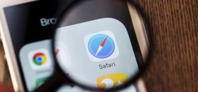 Az iPhone Safari böngészője új AI funkciókkal bővülhet az iOS 18-ban