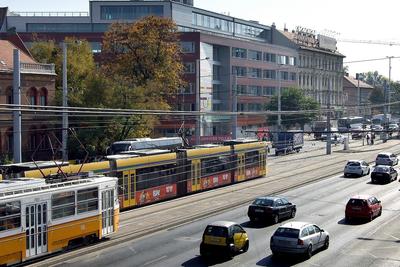 Nyári felújítások kezdődnek a Hungária körúti felüljárón