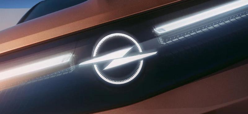 Az Opel új csúcsmodellje: Grandland hosszabb és elektromos változatban is