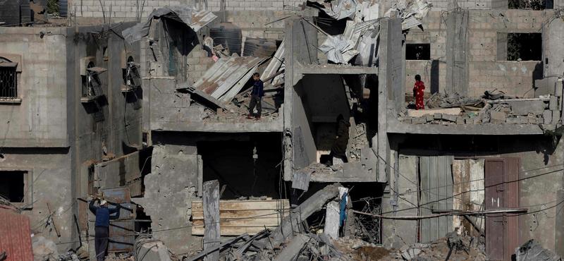 Elsőként a CNN riporterei Rafah város romjai között