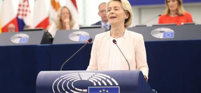 Ursula von der Leyen bírálja Orbánt és kiáll az EU jövője mellett