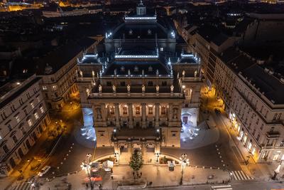 Új kollektív szerződés és béremelés az Operaházban