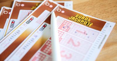 Két játékos megosztozik a 60 millió eurós Eurojackpot nyereményen