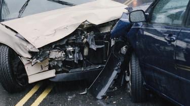 Teljes útzár az M3-as autópályán Mezőkövesdnél baleset miatt