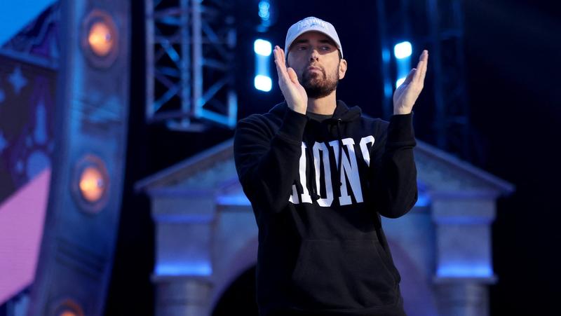 Eminem bejelenti Slim Shady alteregója halálát új albumában