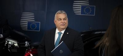 A foci Eb-re utalt Orbán Viktor, amikor az EU-csúcsról kérdezték Brüsszelben