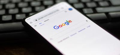 A Google kereső frissítése: nehezebb lesz megkülönböztetni a reklámokat