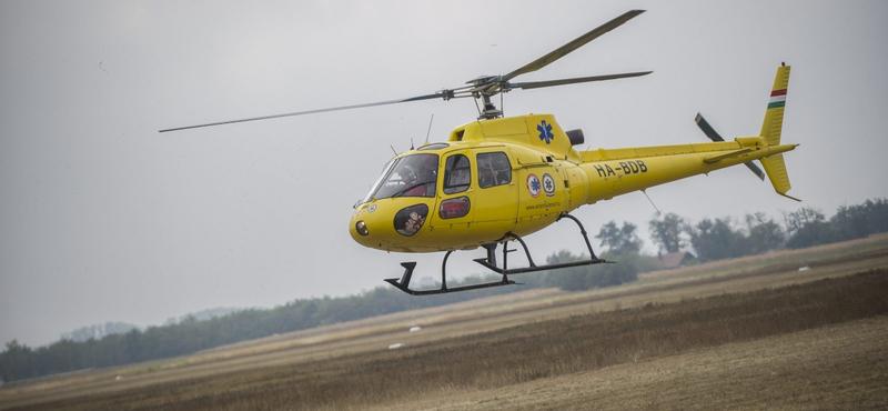 Siklóernyős baleset Kalocsa külterületén: súlyos sérülések és mentőhelikopterek