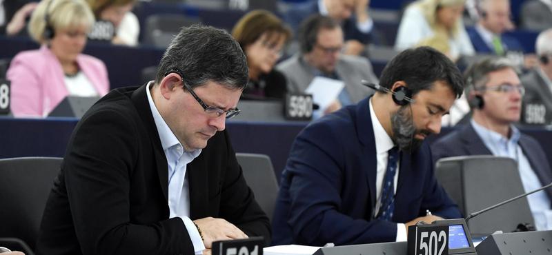 Ádám Kósa és más magyar képviselők búcsúznak az Európai Parlamenttől