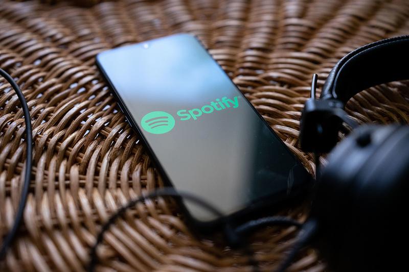 Spotify hirdet rekordnyereséget és tervezi a podcastok bővítését