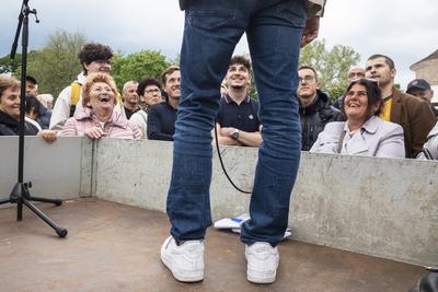 Politikai irányvonalak a kampányidőszak előestéjén