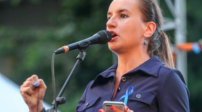 Lukácsi Katalin visszatér a politikába és az ellenzék sikeréért kampányol