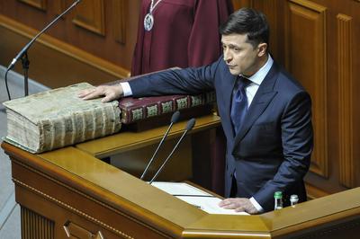 Zelenszkij elnöksége a hadiállapot miatt meghosszabbodott
