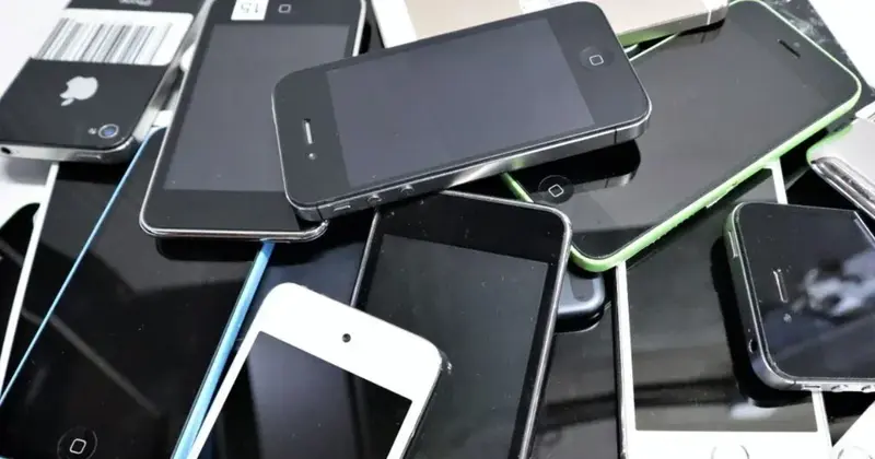 Több mint 100 ezer iPhone lopás Kínában az Apple megsemmisítési programjából