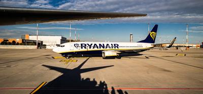 Ryanair járatot három részeg utas miatt fordítottak vissza Edinburgh-be